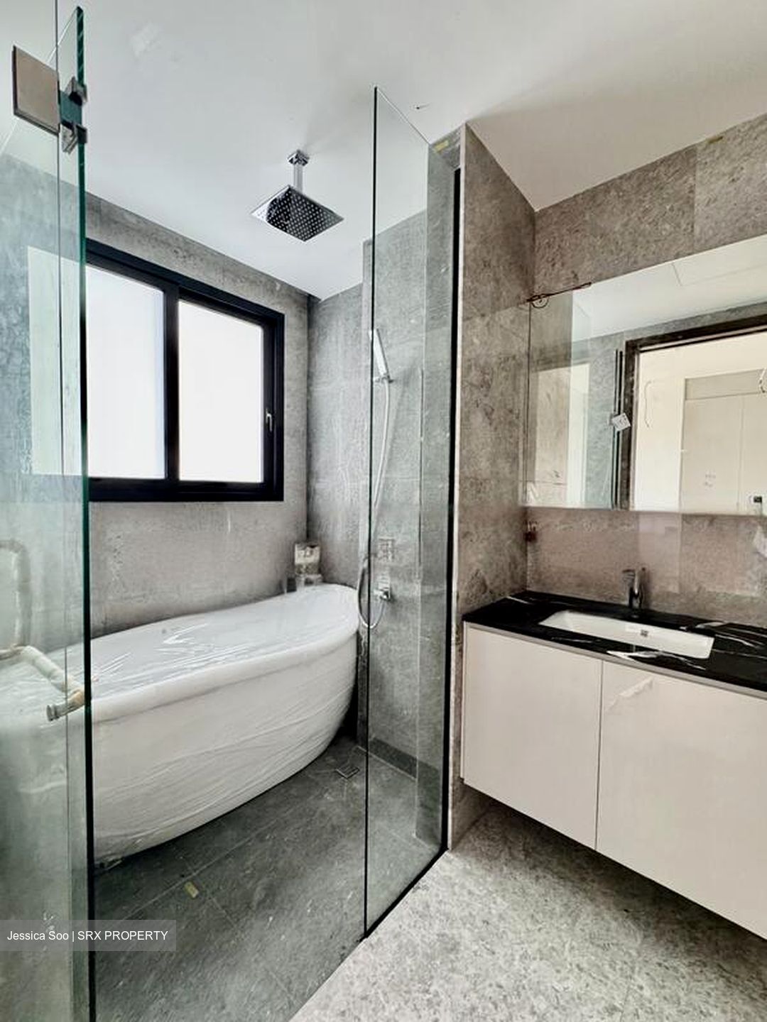 Lorong H Telok Kurau (D15), Terrace #484220011